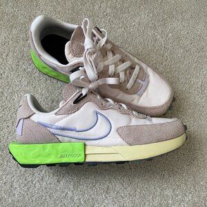 Nike Fontanka Waffle Pink Oxford Ghost Green